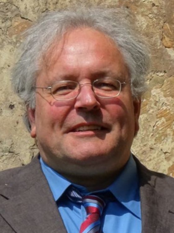 Dr. Ingo Kerzel